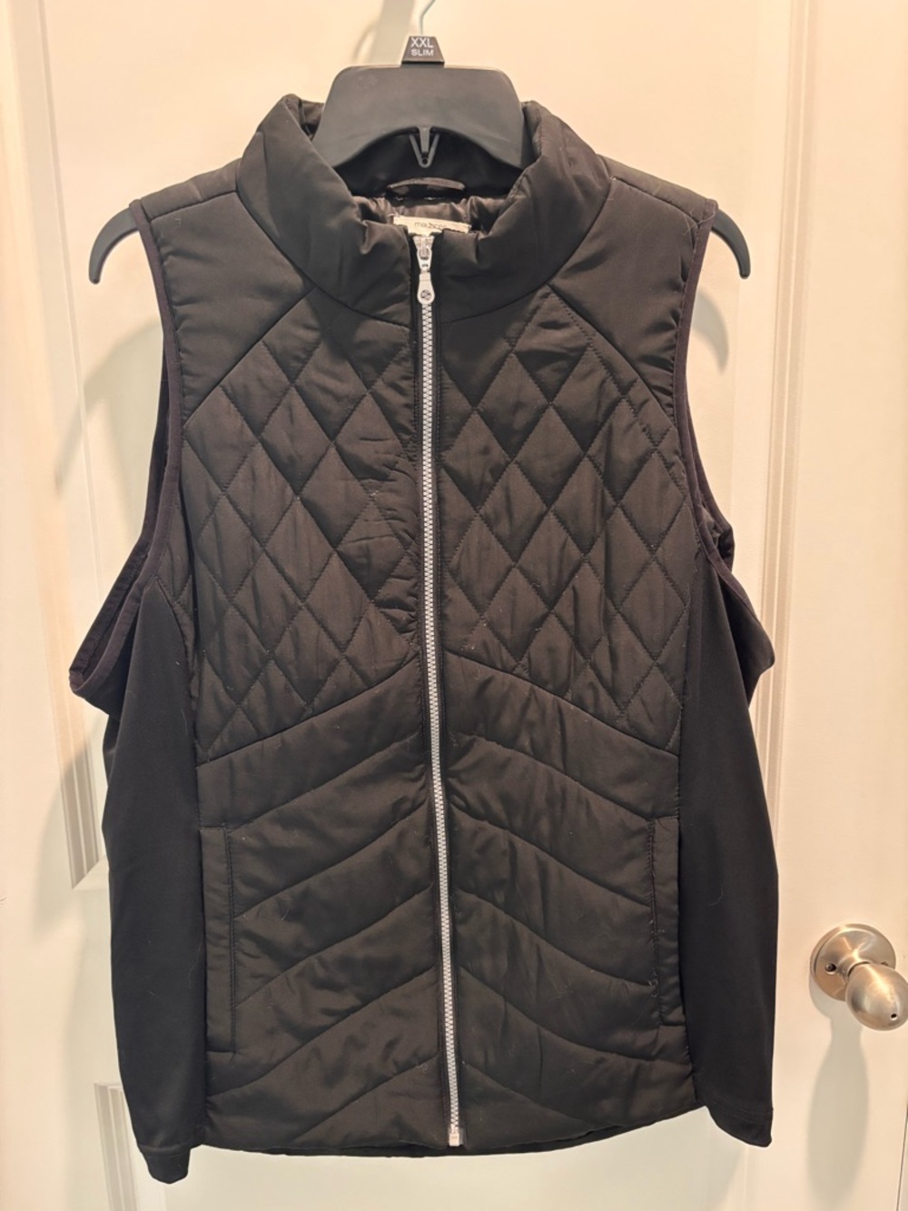 Maurices Black Quilted Sleeveless Puffer Vest